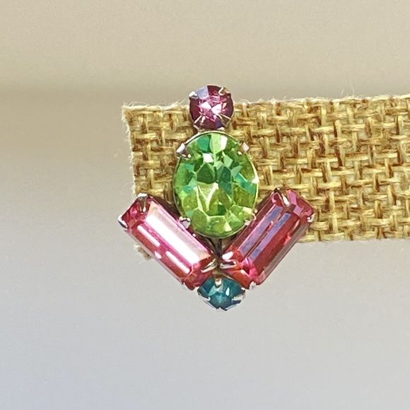 Vintage Signed Coro Pastel Green Pink Blue Purple Rhinestone Screwback Earrings - Picture 3 of 11
